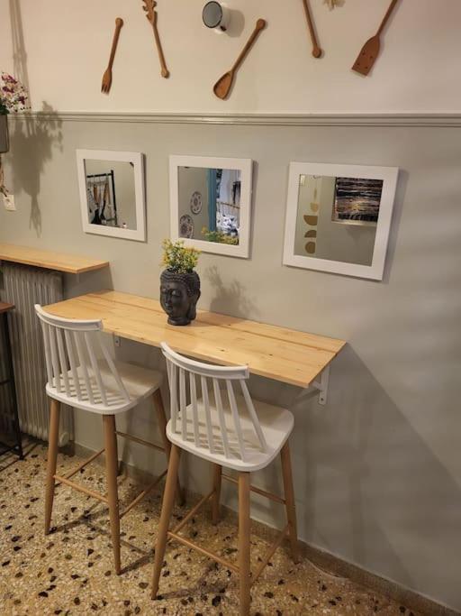 Viva La Frida Boho Apartment In Central เอเธนส์ ภายนอก รูปภาพ