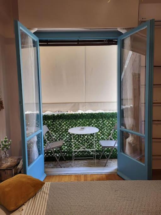 Viva La Frida Boho Apartment In Central เอเธนส์ ภายนอก รูปภาพ